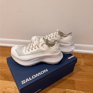 COMME DES GARÇONS
White Salomon Edition
Phantasm Sneakers